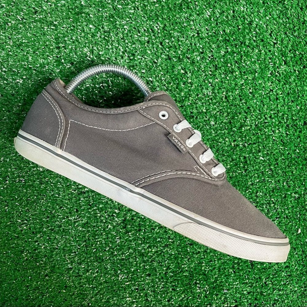 Vans Basic Lace Up Gray Sneakers Women’s Size 9